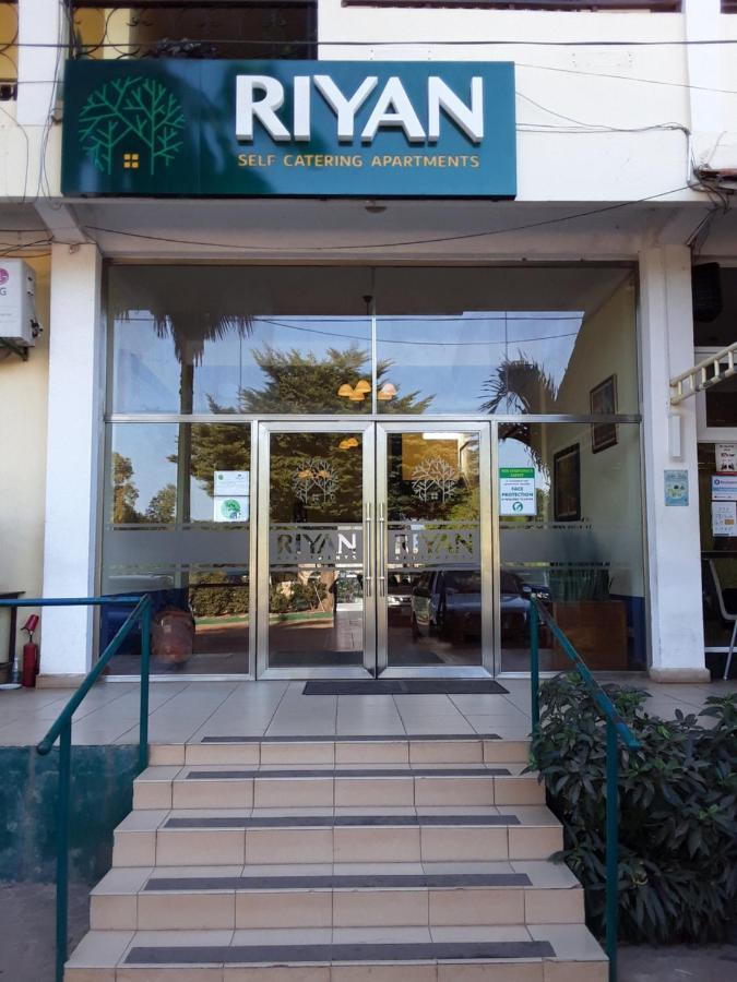 Riyan Apartment Kololi Exterior photo