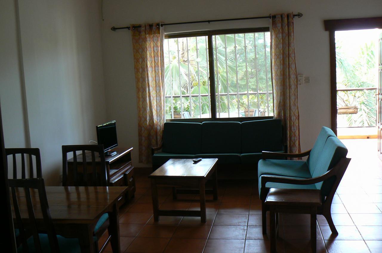 Riyan Apartment Kololi Exterior photo